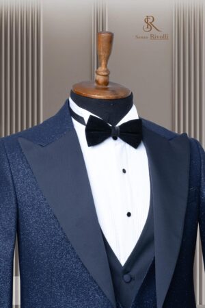 Quality Mario casas suits