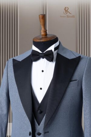 Quality Mario casas suits