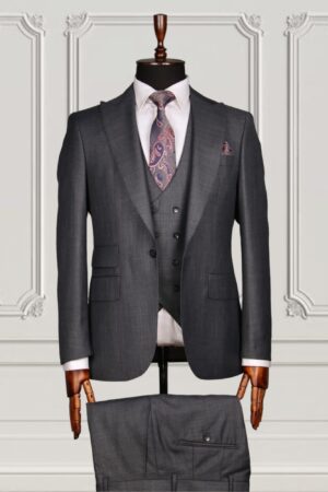 Quality Mario Casas Suit